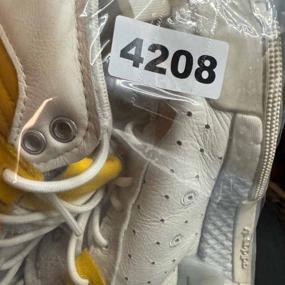 Adidas Men Rivalry High Top White Mustard Yellow F34144 Size 6 Men’s Shoes - Picture 10 of 10